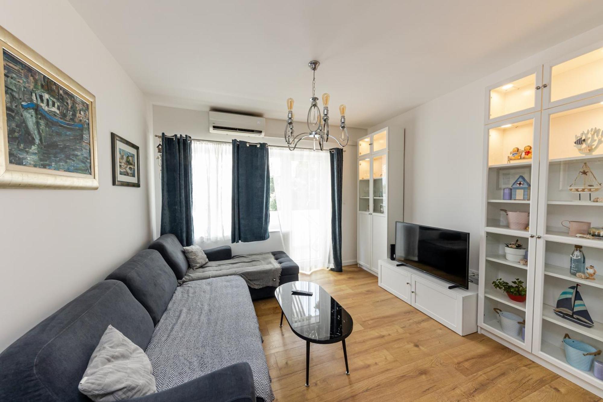 House Niko M With 6 Apartments Split Bagian luar foto